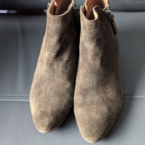 Frye Women's Suede Ankle Booties in Olive Brown. Size 7M.